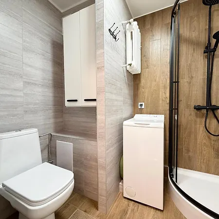 Bystrzycka Comfort By Bookinghost